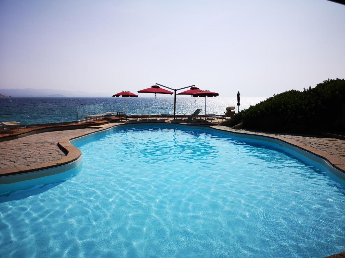 Club Esse Shardana Hotell Santa Teresa Gallura Exteriör bild