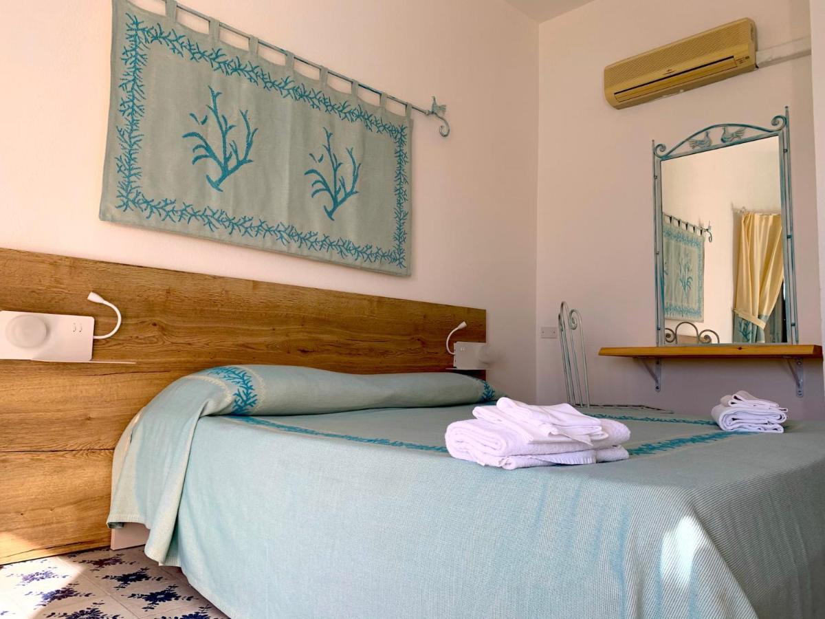 Club Esse Shardana Hotell Santa Teresa Gallura Exteriör bild