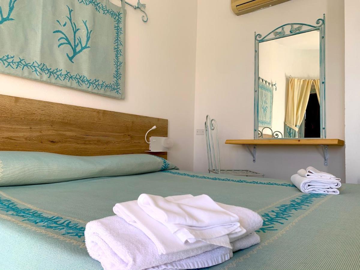 Club Esse Shardana Hotell Santa Teresa Gallura Exteriör bild