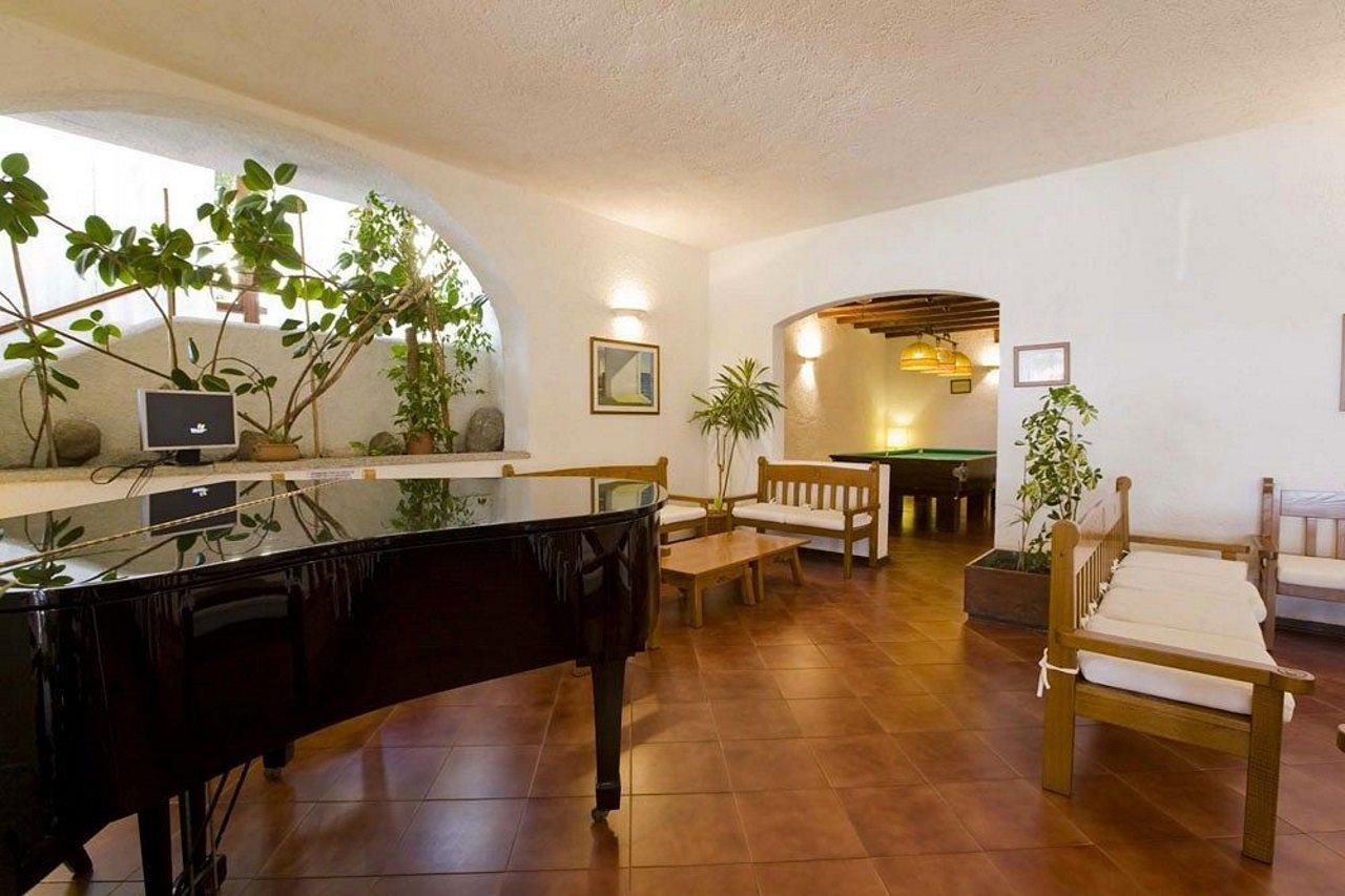 Club Esse Shardana Hotell Santa Teresa Gallura Exteriör bild