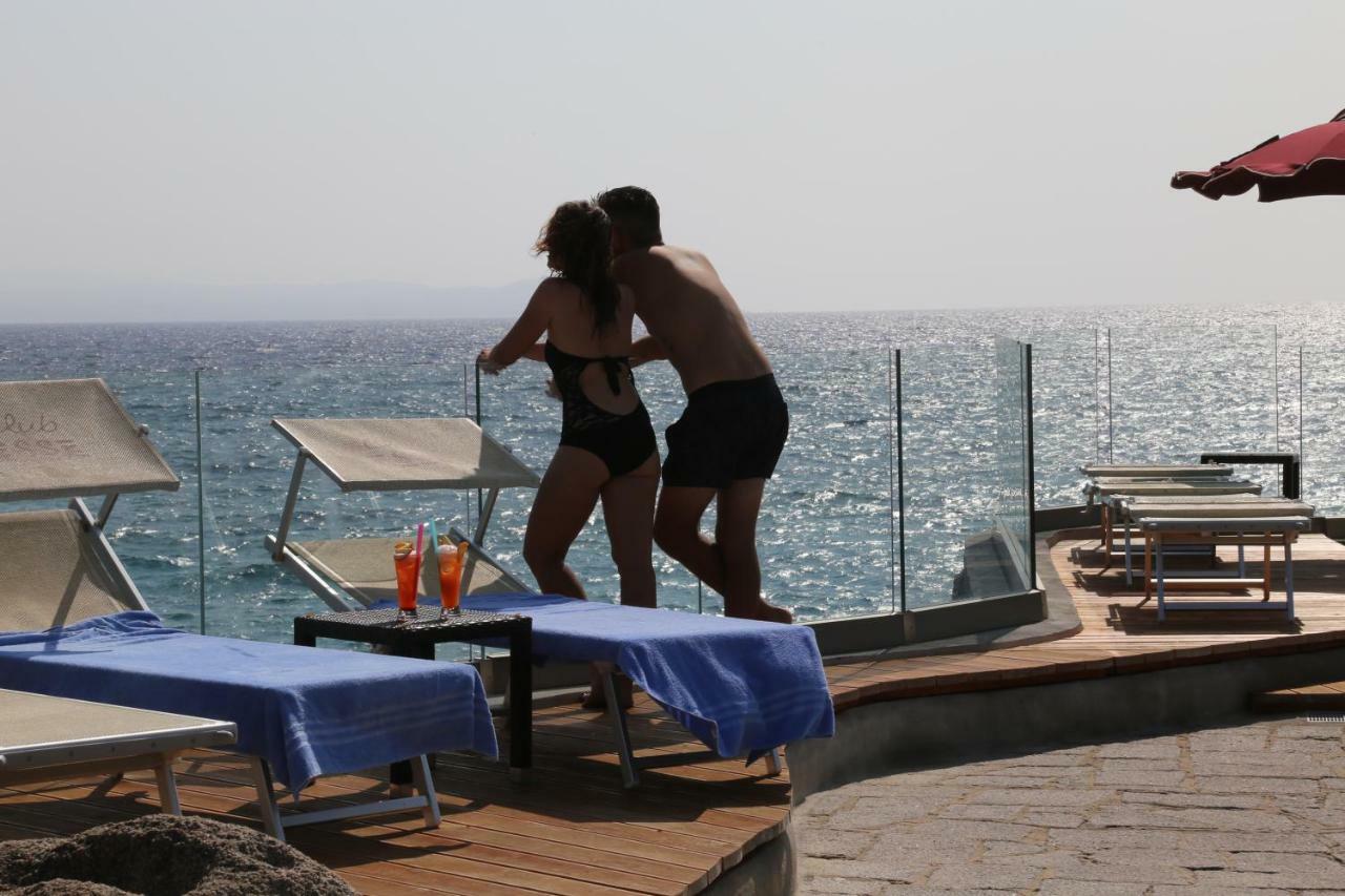 Club Esse Shardana Hotell Santa Teresa Gallura Exteriör bild